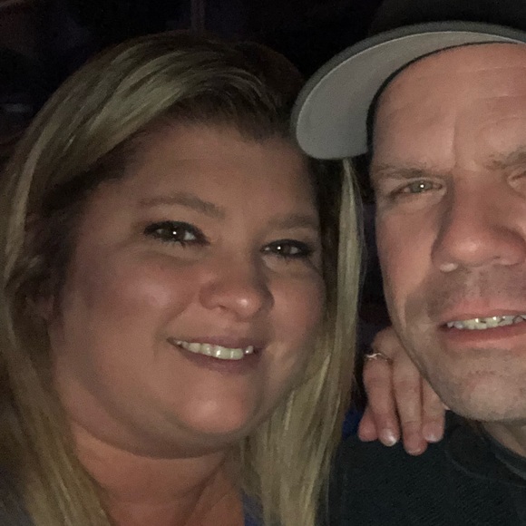 Meet your Posher, Christina - Picture 1 of 1